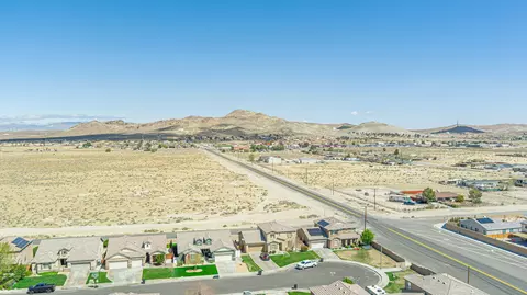 3028 Perdot Ave, Rosamond, CA 93560 photo 43