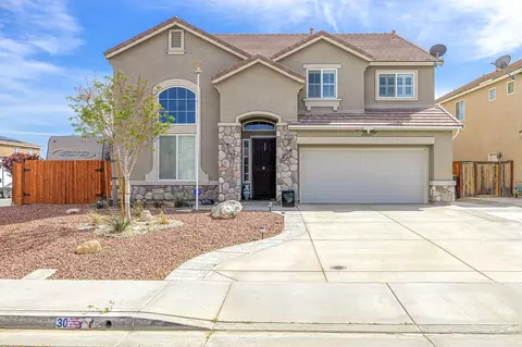 3028 Perdot Ave, Rosamond, CA 93560