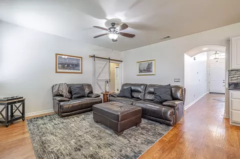 3028 Perdot Ave, Rosamond, CA 93560 photo 13