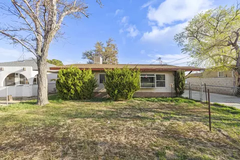 5327 Avenue L10 W, Lancaster, CA 93536