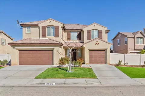 38134 Clermont Ave E, Palmdale, CA 93552