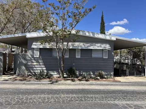 5711 Columbia Way W #237, Lancaster, CA 93536