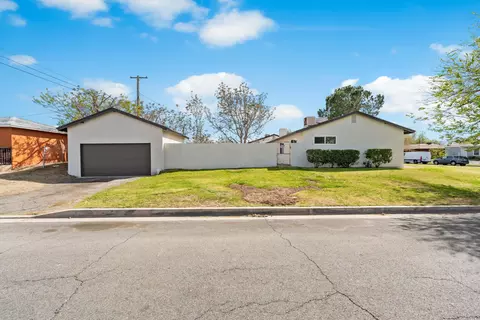 38550 36th St E, Palmdale, CA 93550 photo 6