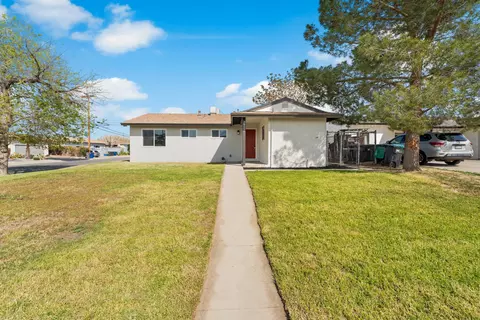 38550 36th St E, Palmdale, CA 93550 photo 3
