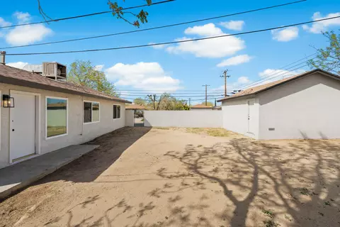 38550 36th St E, Palmdale, CA 93550 photo 8