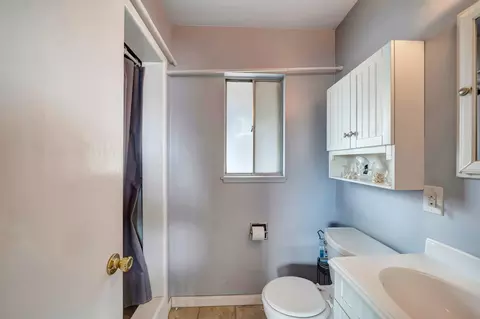 Bath - 38835 2nd St E, Palmdale, CA 93550 photo 4 of 4