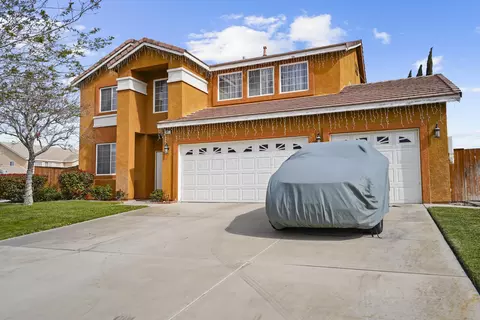 5647 Eisenhower Way, Palmdale, CA 93552
