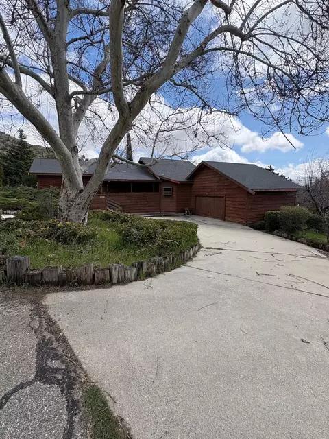 23550 Stacy Ct, Tehachapi, CA 93561 photo 5