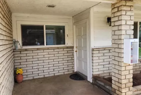 21056 Santa Barbara Dr, Tehachapi, CA 93561 photo 3
