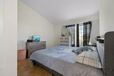 Bedroom - 36070 43rd St E, Palmdale, CA 93552 photo 4 of 6