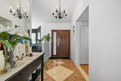 Entry Way - 36070 43rd St E, Palmdale, CA 93552 photo 2 of 3