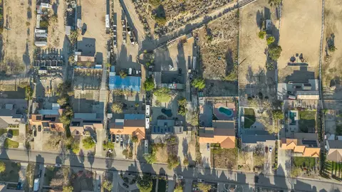 View/Area - 36070 43rd St E, Palmdale, CA 93552 photo 4 of 6