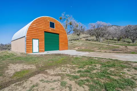 Other - 15956 High Gun Dr, Tehachapi, CA 93561 photo 2 of 10