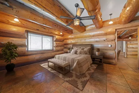 Bedroom - 15956 High Gun Dr, Tehachapi, CA 93561 photo 1 of 4