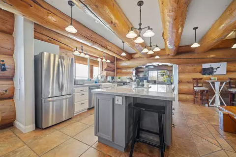 Kitchen - 15956 High Gun Dr, Tehachapi, CA 93561 photo 1 of 2