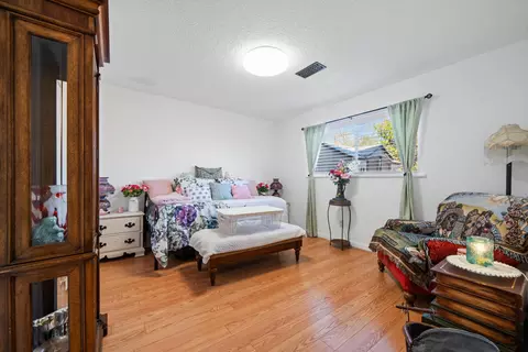 Bedroom - 812 Kelton St, Tehachapi, CA 93561 photo 1 of 3