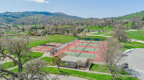 32 Meadow Lakes Dr, Tehachapi, CA 93561 photo 35