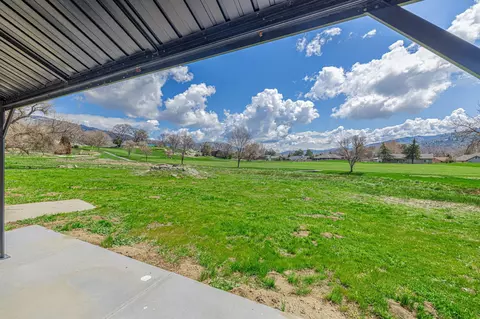 32 Meadow Lakes Dr, Tehachapi, CA 93561 photo 32