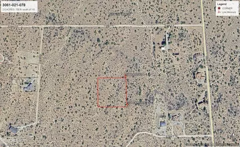 163 Y-8, Llano, CA 93544