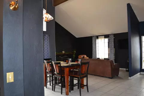Dining - 5135 Pacifica Ave, Palmdale, CA 93552 photo 4 of 4