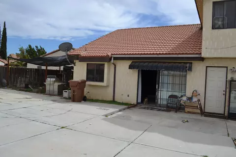 Exterior - 5135 Pacifica Ave, Palmdale, CA 93552 photo 13 of 16