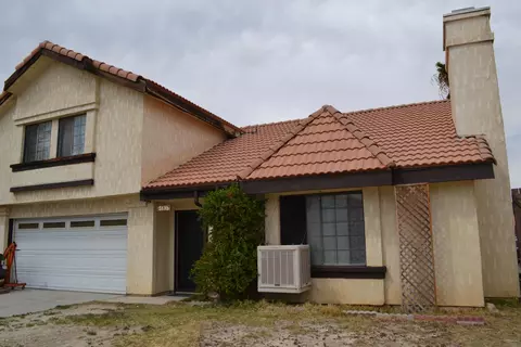 Exterior - 5135 Pacifica Ave, Palmdale, CA 93552 photo 2 of 16