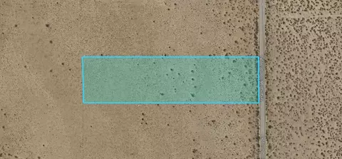 36 Tehachapi Willow Springs Rd, Rosamond, CA 93560
