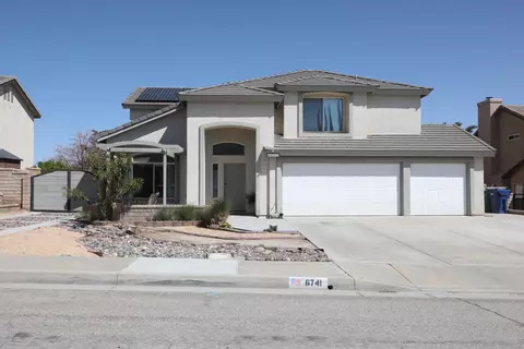 6741 Avenue L10 W, Lancaster, CA 93536