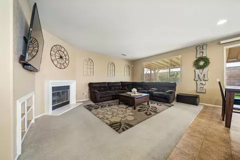 Other - 6152 Spice St, Lancaster, CA 93536 photo 2 of 6
