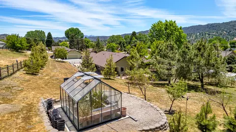 View/Area - 24140 Deertrail Dr, Tehachapi, CA 93561 photo 1 of 4