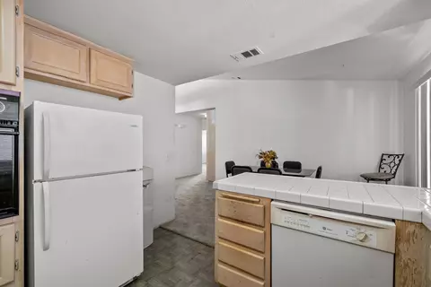206 Tahquitz Pl, Palmdale, CA 93550 photo 22