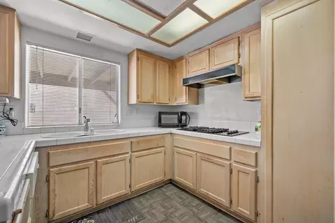 206 Tahquitz Pl, Palmdale, CA 93550 photo 23