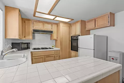 206 Tahquitz Pl, Palmdale, CA 93550 photo 18