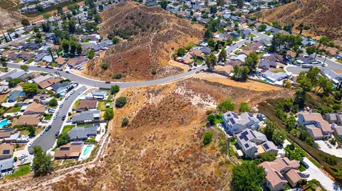 0 Daisy Meadows St, Santa Clarita, CA 91387
