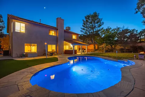 7155 Dana Dr, Palmdale, CA 93551