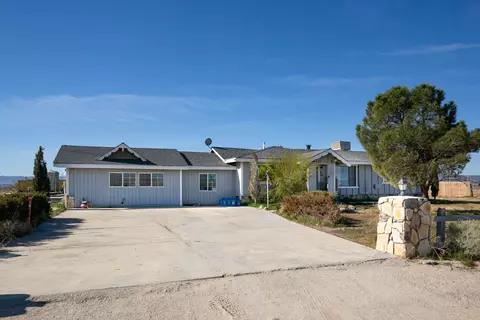 5110 Avenue G12 W, Lancaster, CA 93536
