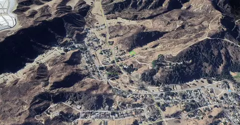 Buchanan Way, Val Verde, CA 91384 photo 13