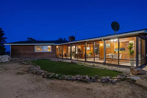 11337 Avenue E, Lancaster, CA 93535
