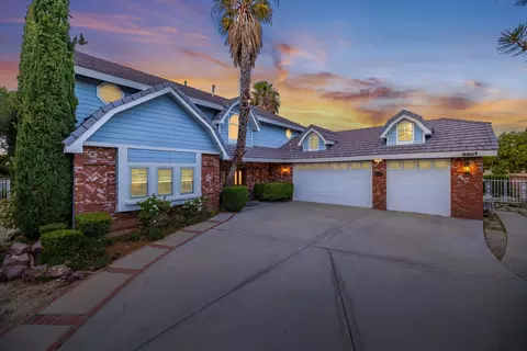6607 Granada Dr, Palmdale, CA 93551