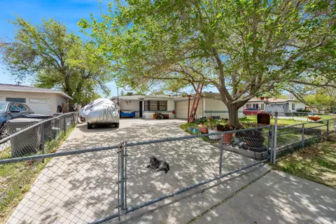Exterior - 38934 Juniper Tree Rd, Palmdale, CA 93551 photo 4 of 15