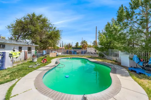 Exterior - 38934 Juniper Tree Rd, Palmdale, CA 93551 photo 9 of 15