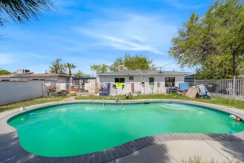 Exterior - 38934 Juniper Tree Rd, Palmdale, CA 93551 photo 11 of 15