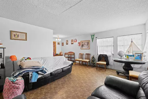 Living - 38934 Juniper Tree Rd, Palmdale, CA 93551 photo 1 of 2