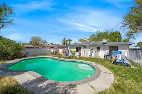 Exterior - 38934 Juniper Tree Rd, Palmdale, CA 93551 photo 12 of 15