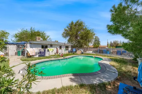 Exterior - 38934 Juniper Tree Rd, Palmdale, CA 93551 photo 10 of 15