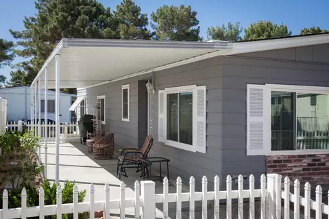 48303 20th St W #169, Lancaster, CA 93534
