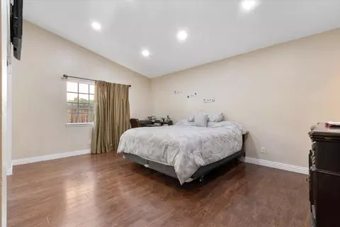 Bedroom - 43859 Estrella Ln, Lancaster, CA 93535 photo 2 of 6