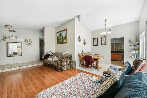 44016 4th St E, Lancaster, CA 93535 photo 4