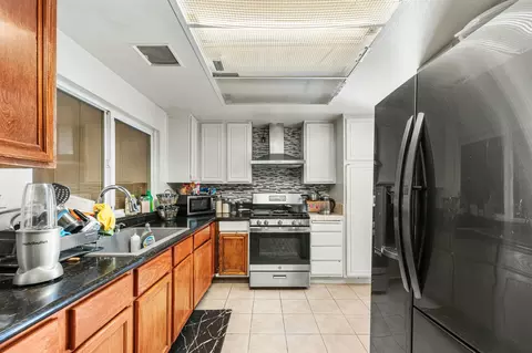 44016 4th St E, Lancaster, CA 93535 photo 5
