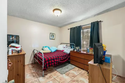 44016 4th St E, Lancaster, CA 93535 photo 12